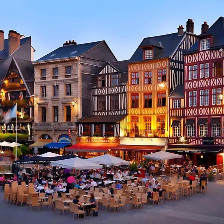 Apartamento Maison De Plein Centre - Tv 4k Connecté - Patio - Wifi Fibre - 4 Grande - Proche Parking Gratuit - Lave Vaisselle - Lave Linge Ruan